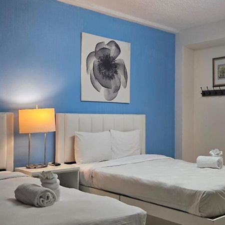 Miami Beachfront With Pool Wifi & Cheap Parking Apartment Exterior photo