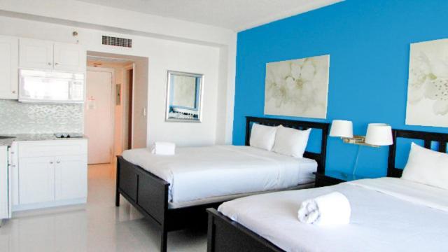 Miami Beachfront With Pool Wifi & Cheap Parking Apartment Exterior photo
